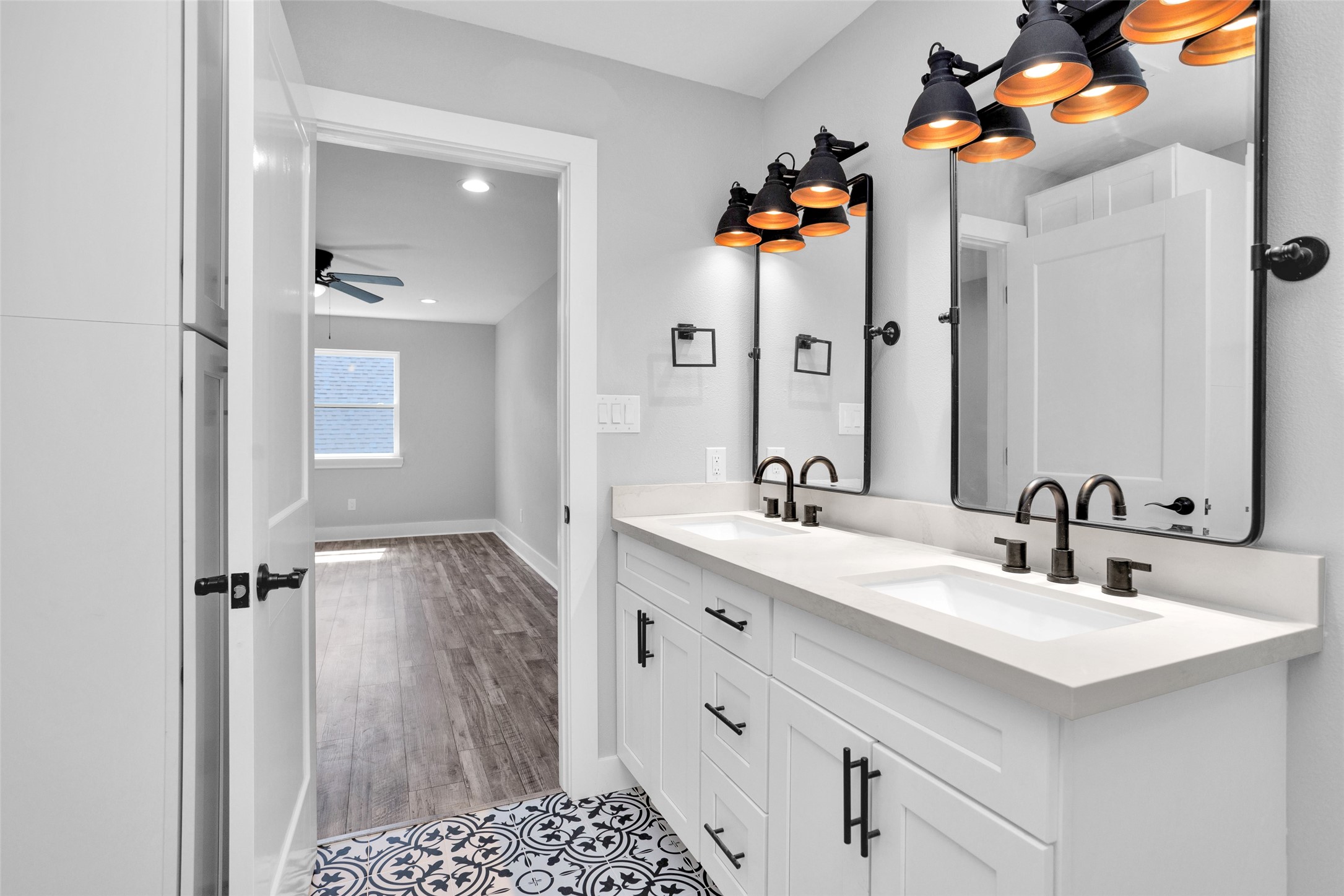 101 April Point Place Conroe, TX 77356 - Photo 27 of 50