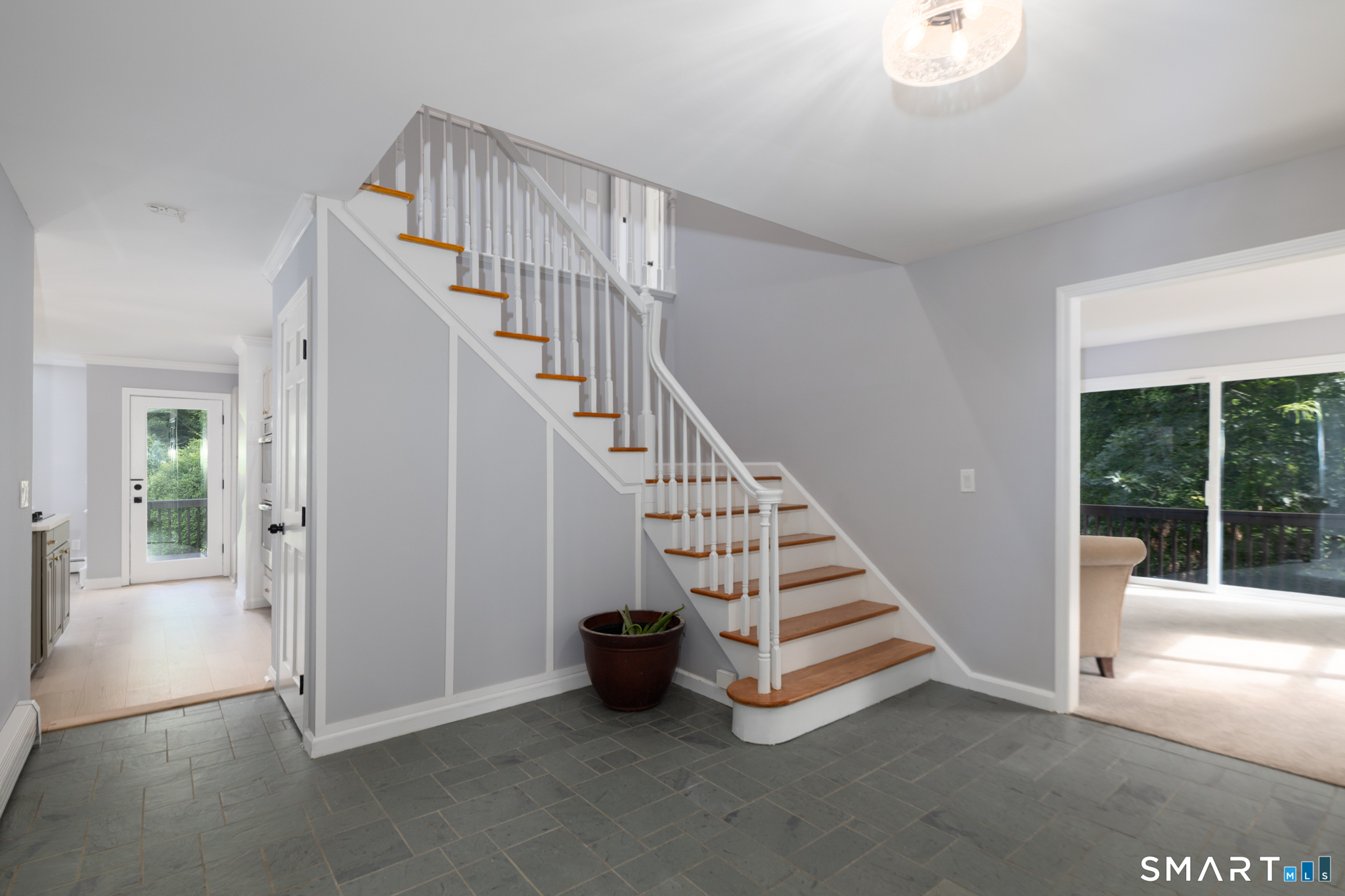 43 Tamarack Road New Milford, CT 06776 - Photo 9 of 29 Gallery Image 9
