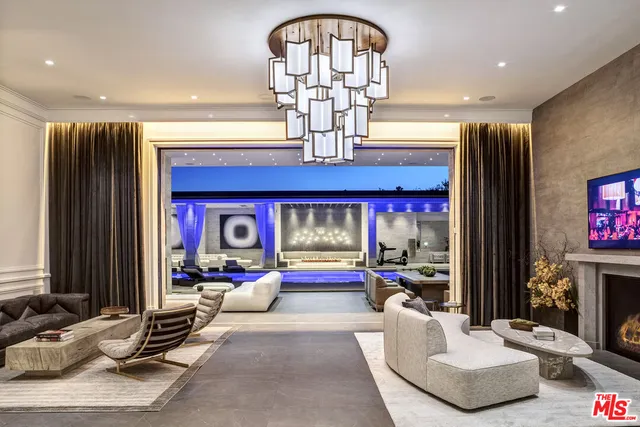 $48,000,000 | 145 North Mapleton Drive, Los Angeles, CA 90077