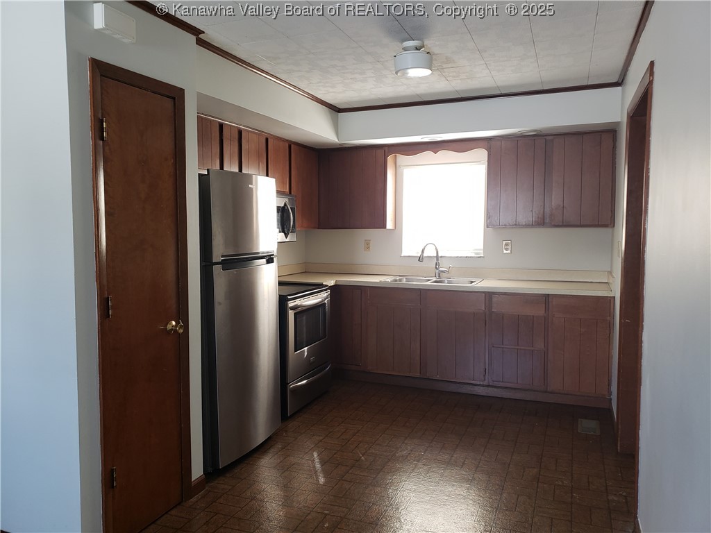 851 Ruthdale Road South Charleston, WV 25309 - Photo 6 of 17 Kitchen