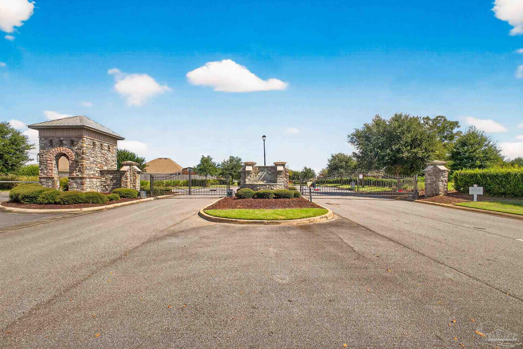 8056 Stream Ridge Road Pensacola, FL 32526 - Photo 5 of 71