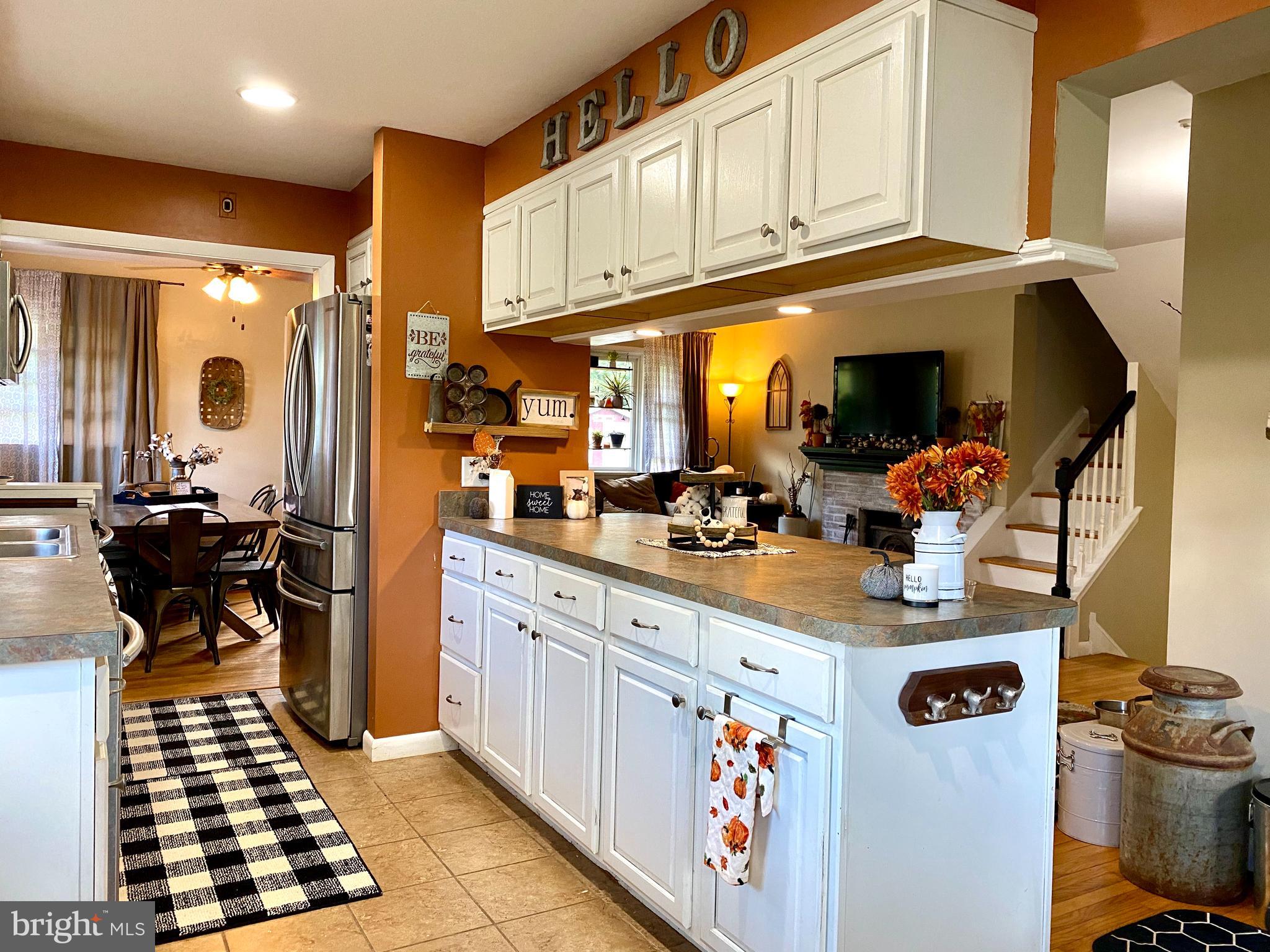420 Pine Swamp Road Elverson, PA 19520 - Photo 4 of 24 Gallery Image 4