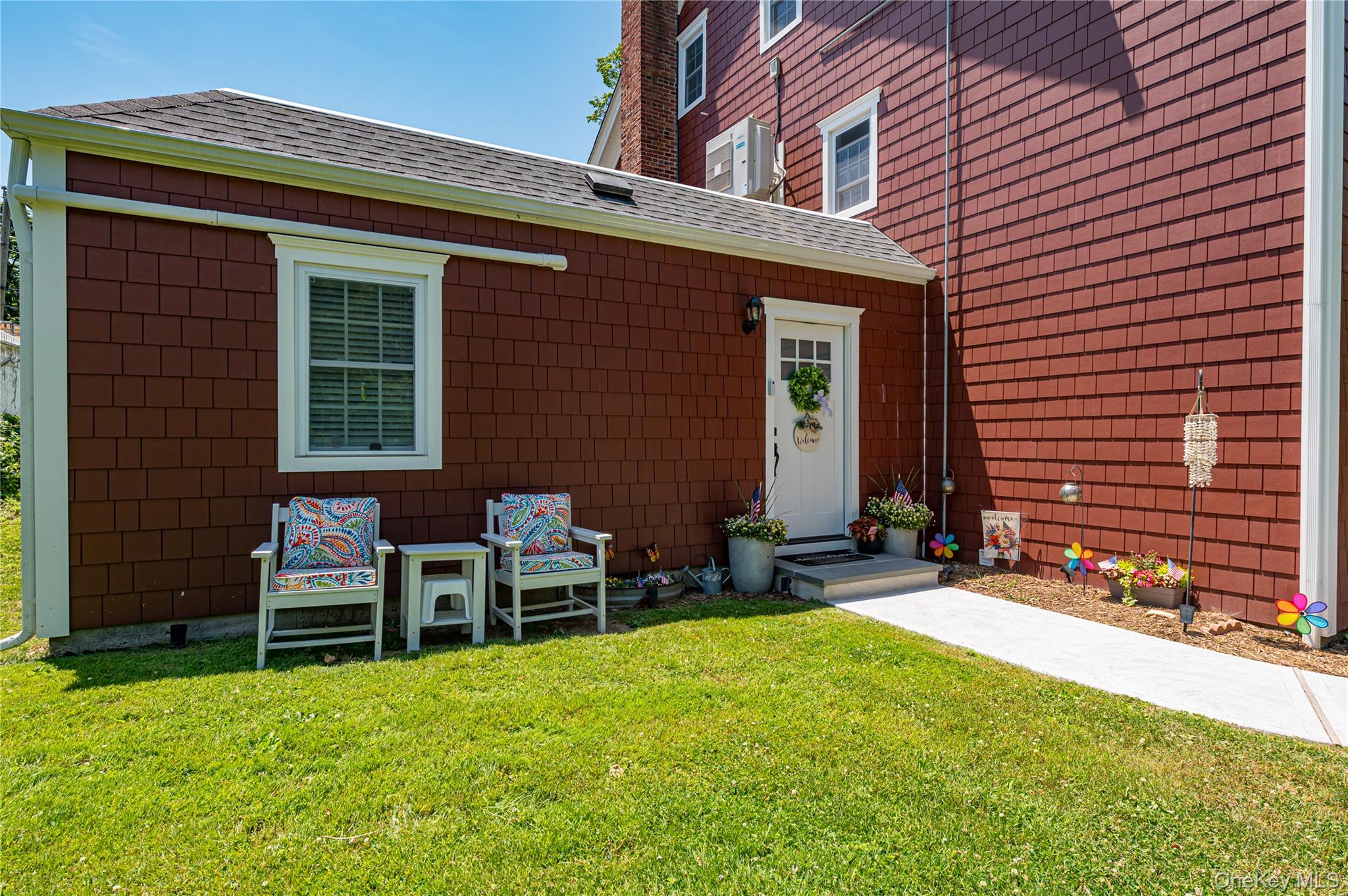 68 Nassau Road Huntington, NY 11743 - Photo 34 of 41