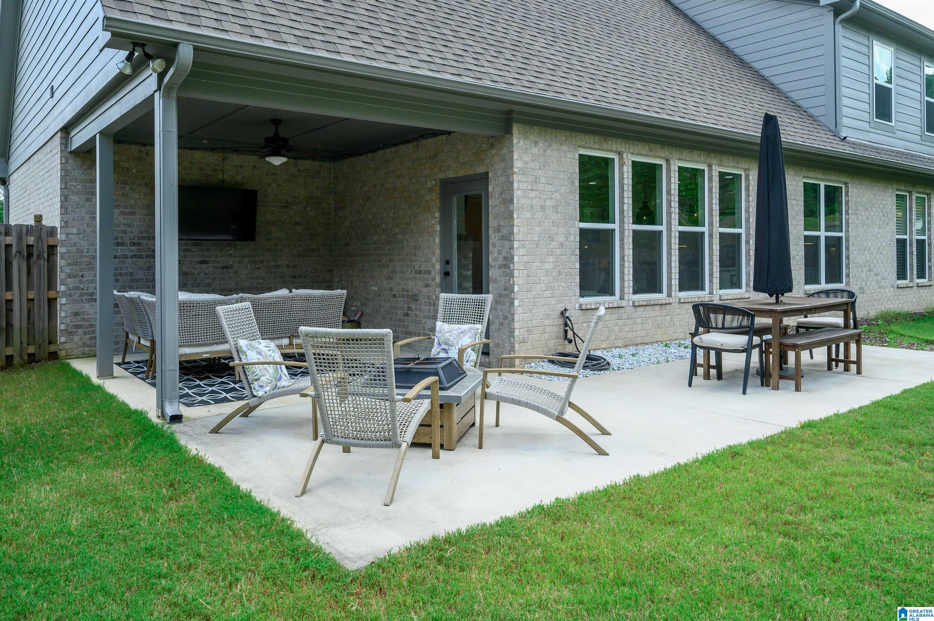 325 Kinross Cove Pelham, AL 35124 - Photo 45 of 48