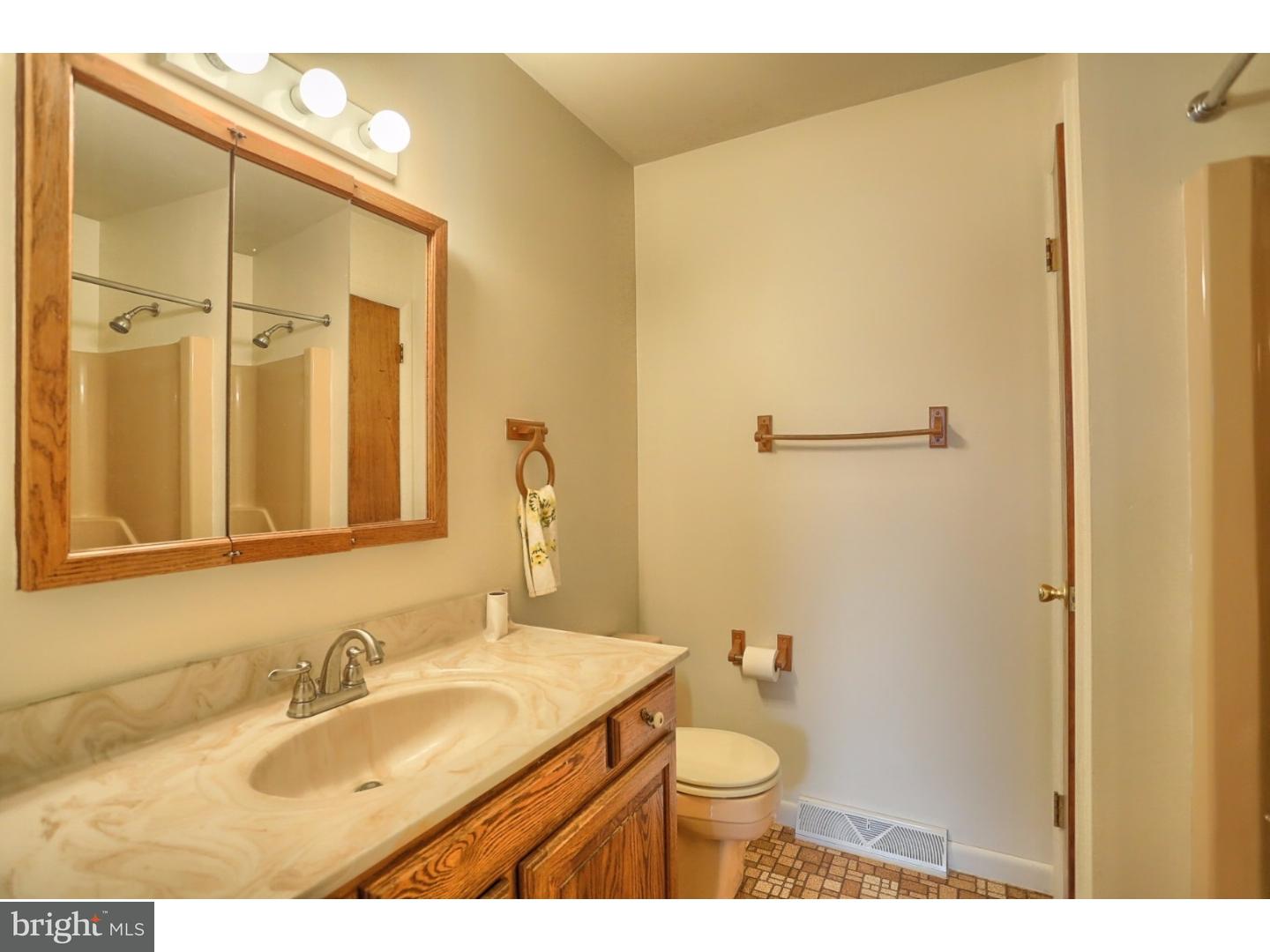 1109 Rhodora Avenue Reading, PA 19605 - Photo 25 of 25 Bathroom