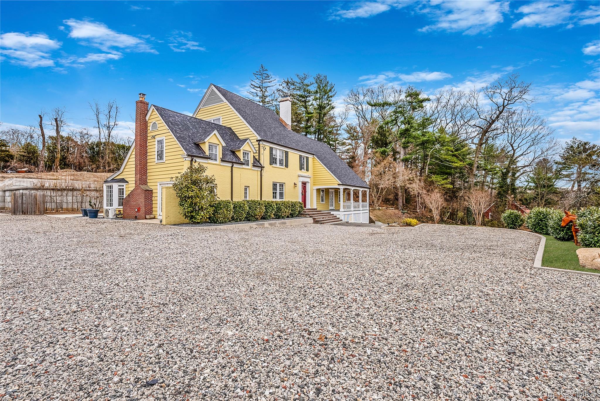 195 Cedar Swamp Road Glen Head, NY 11545 - Photo 2 of 50