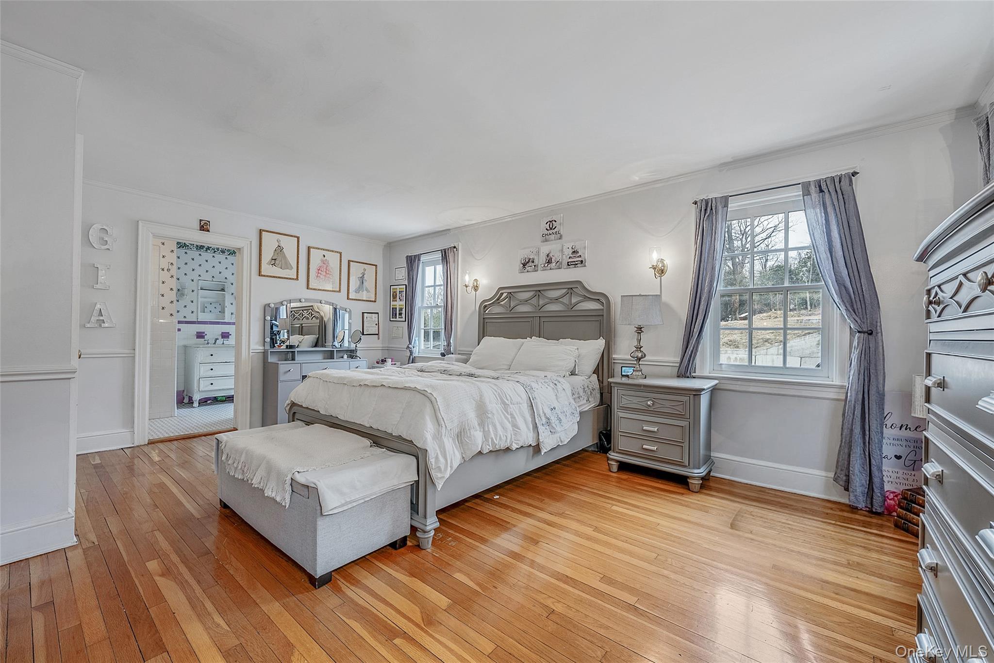 195 Cedar Swamp Road Glen Head, NY 11545 - Photo 25 of 50