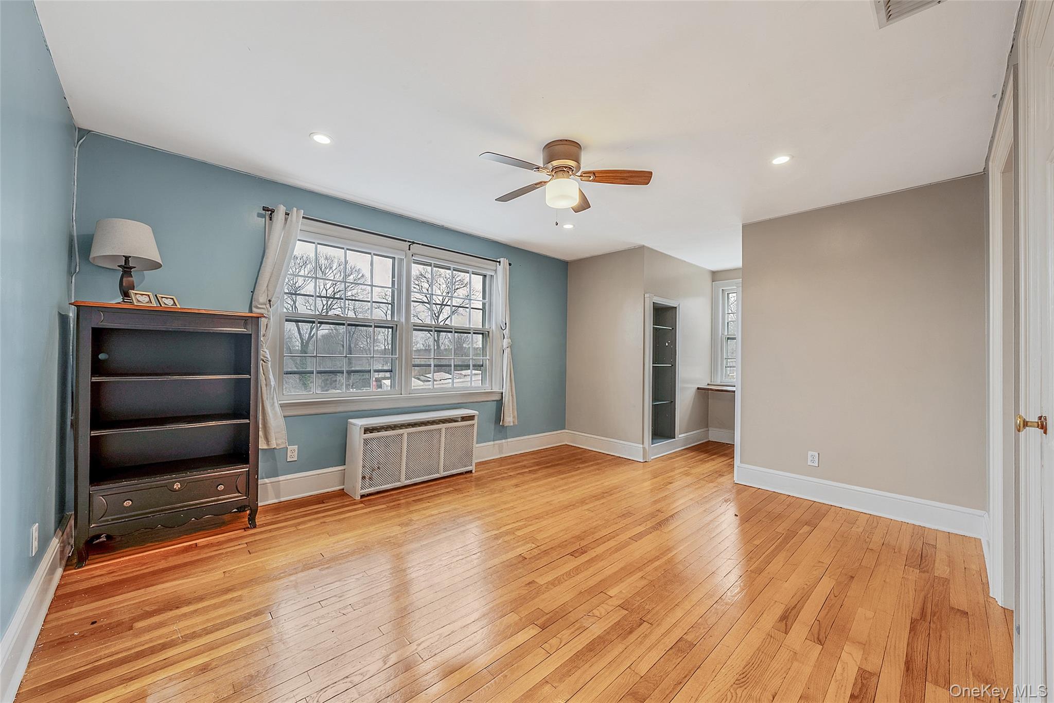 195 Cedar Swamp Road Glen Head, NY 11545 - Photo 32 of 50