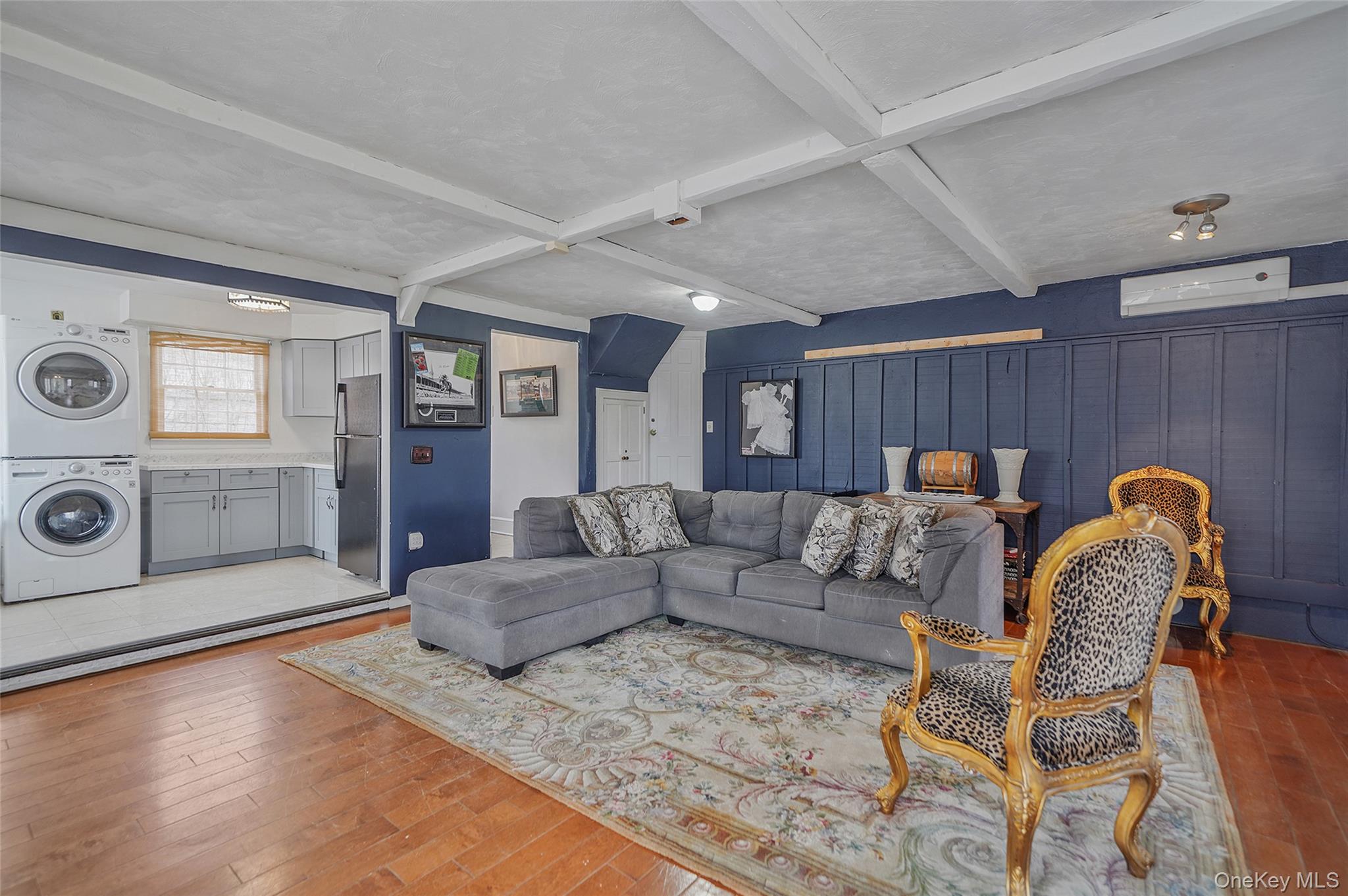 195 Cedar Swamp Road Glen Head, NY 11545 - Photo 38 of 50