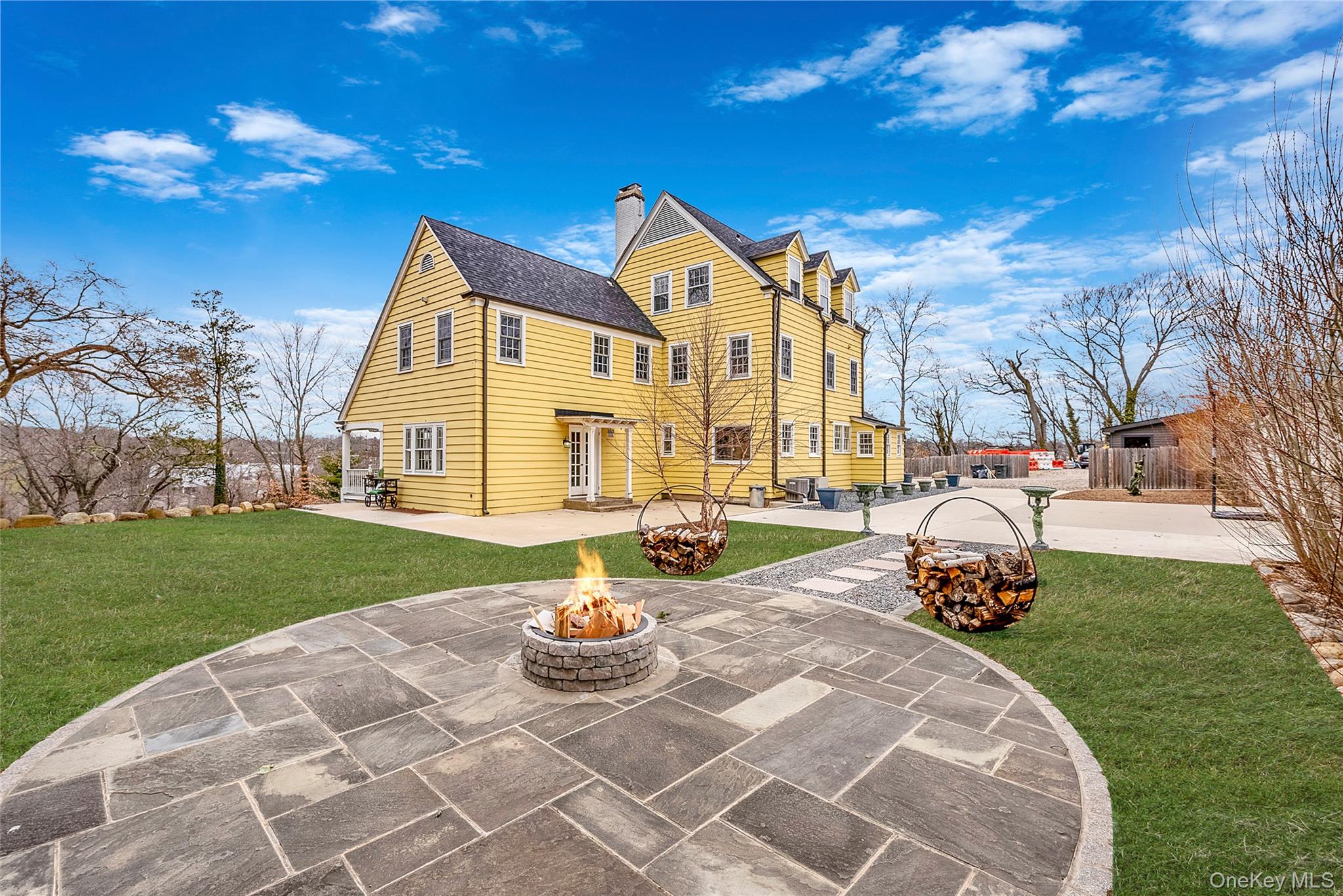 195 Cedar Swamp Road Glen Head, NY 11545 - Photo 6 of 50