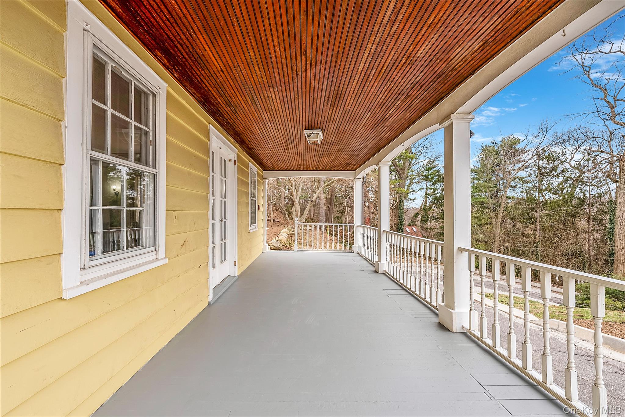 195 Cedar Swamp Road Glen Head, NY 11545 - Photo 9 of 50