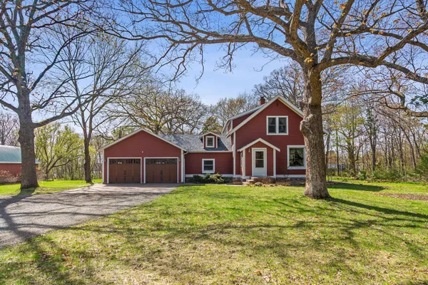 $590,000 | 28080 Morgan Avenue, Lindstrom, MN 55045