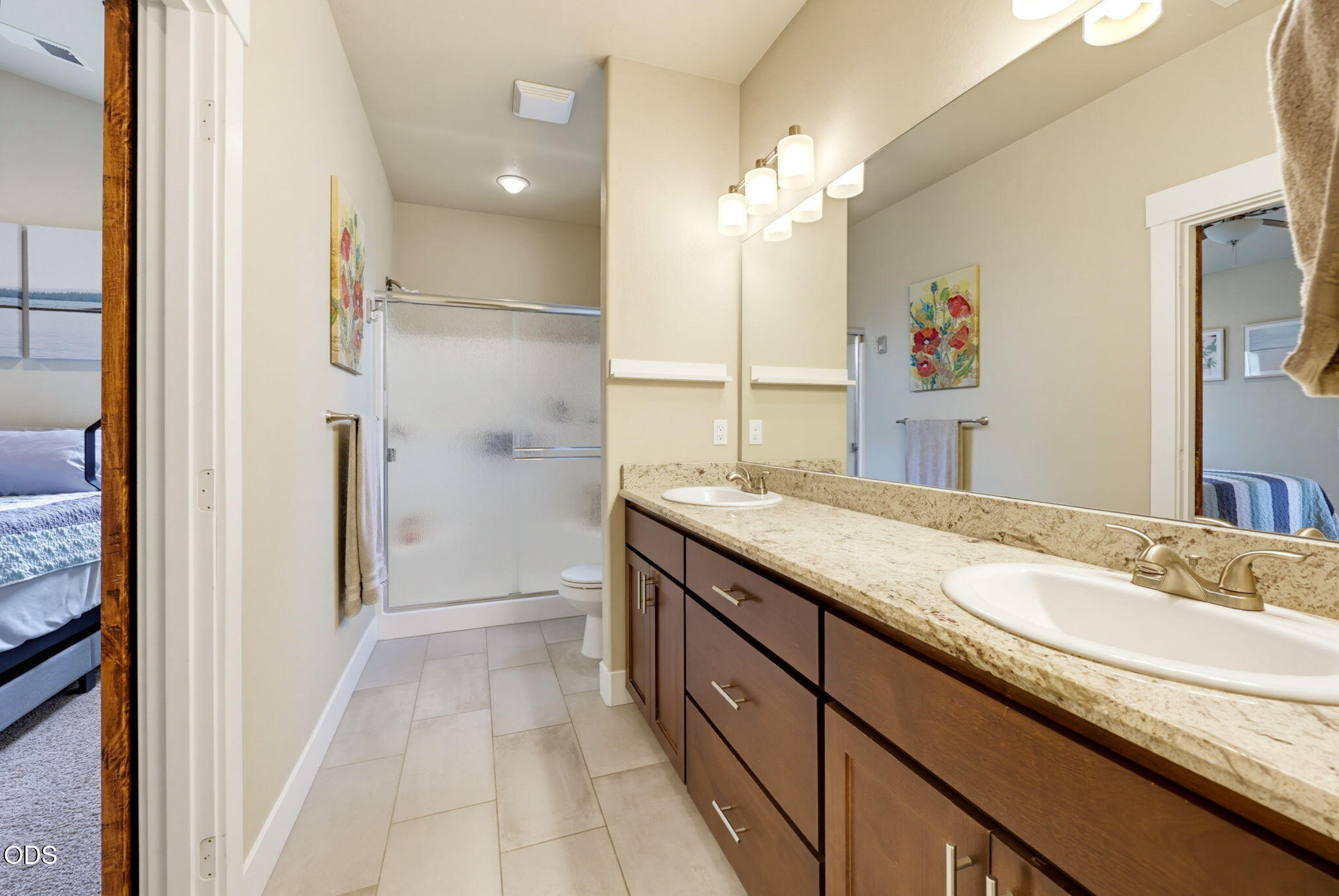 1051 Compton Way Medford, OR 97501 - Photo 17 of 29