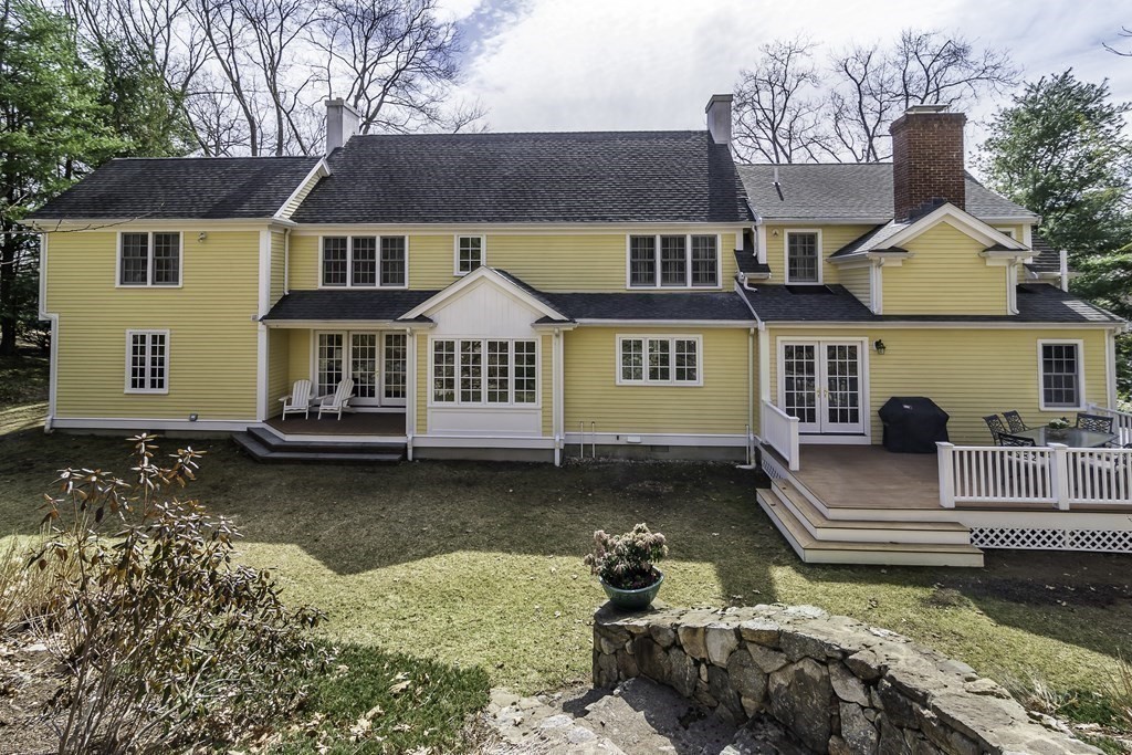 129 Hampshire Road Wellesley, MA 02481 - Photo 27 of 29
