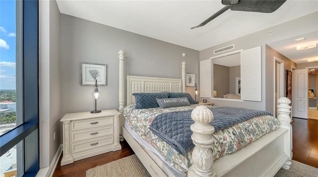 50 Central Avenue, Unit 14B Sarasota, FL 34236 - Photo 24 of 69