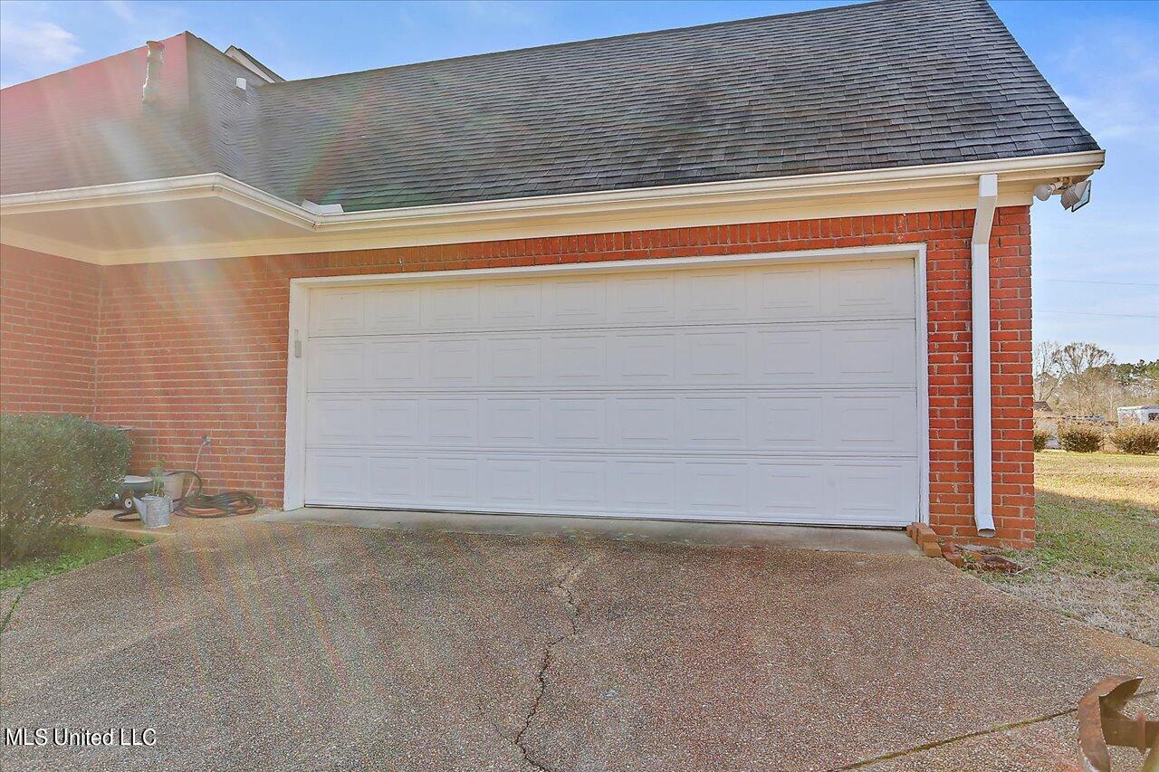 1805 Crisler Road Terry, MS 39170 - Photo 5 of 34 05-1805 Crisler Rd