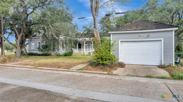 $495,000 | 502 North Liberty Street, Victoria, TX 77901