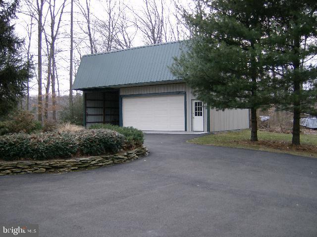 479 Noble Road Christiana, PA 17509 - Photo 8 of 17 Gallery Image 8