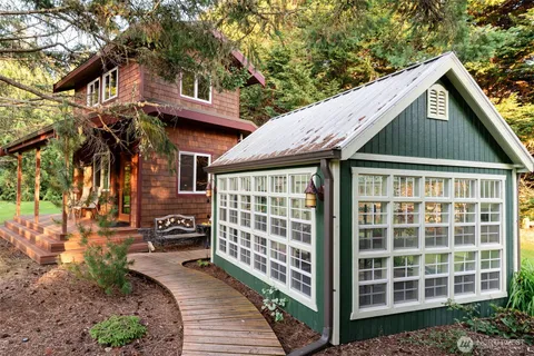 $3,995,000 | 117 Legend Lane, Orcas Island, WA 98243