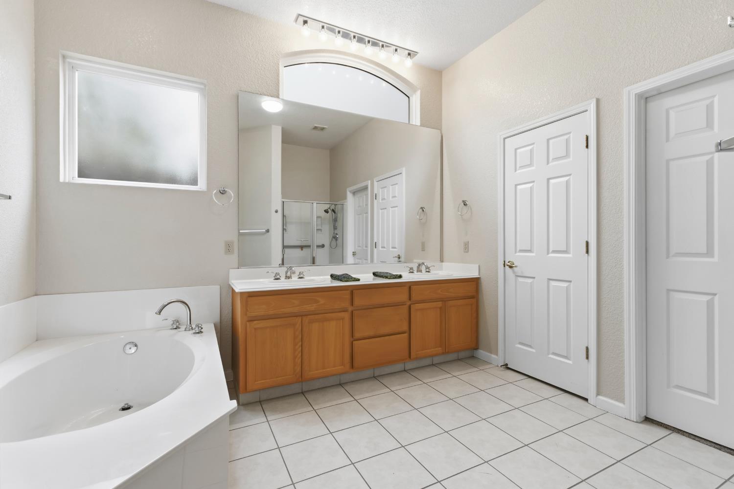 1800 Hemstead Court Modesto, CA 95355 - Photo 26 of 39