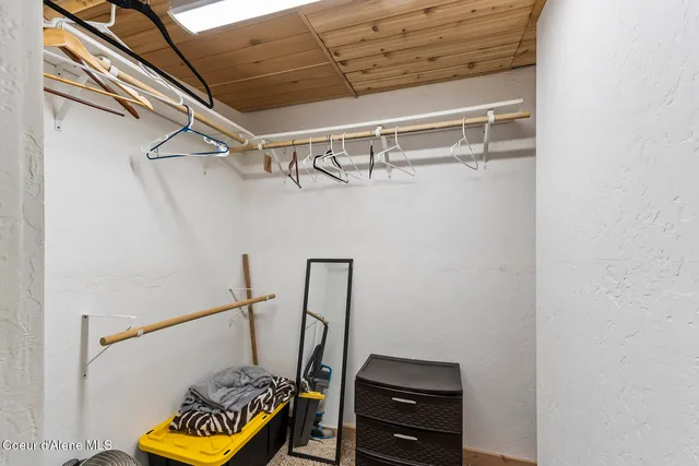 $475,000 | 118 Timber Lane, Nordman, ID 83848