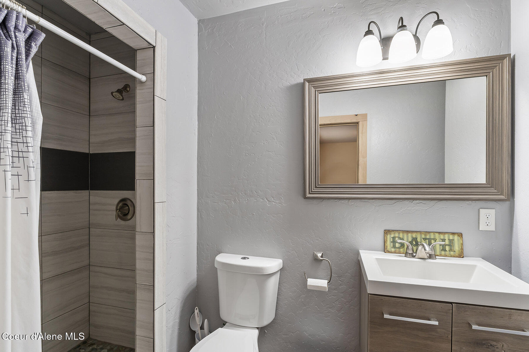 118 Timber Lane Nordman, ID 83848 - Photo 31 of 50 118-Timber-Ln-7366