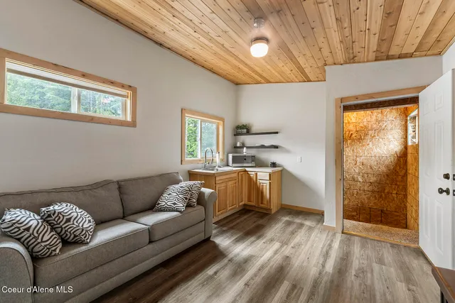 $475,000 | 118 Timber Lane, Nordman, ID 83848