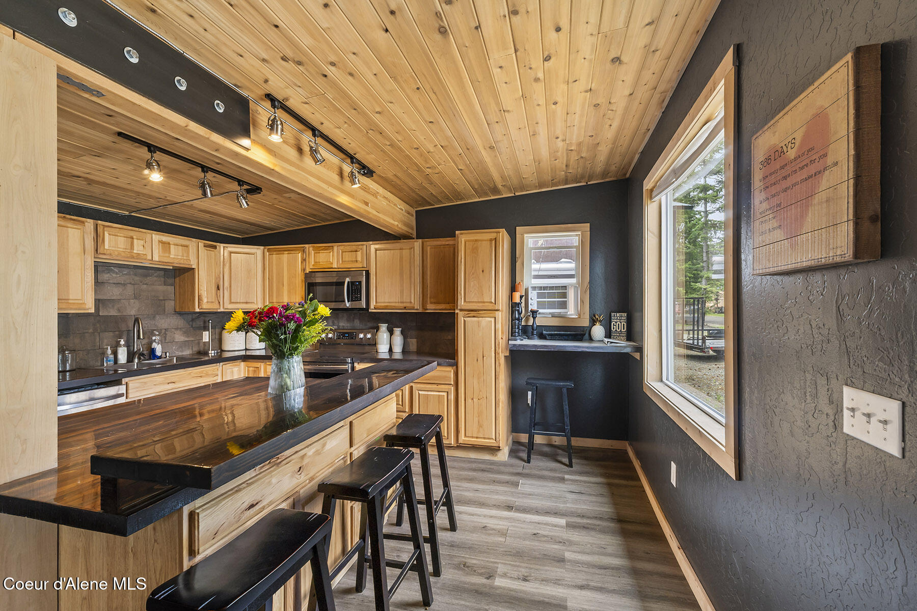 118 Timber Lane Nordman, ID 83848 - Photo 9 of 50 118-Timber-Ln-7481