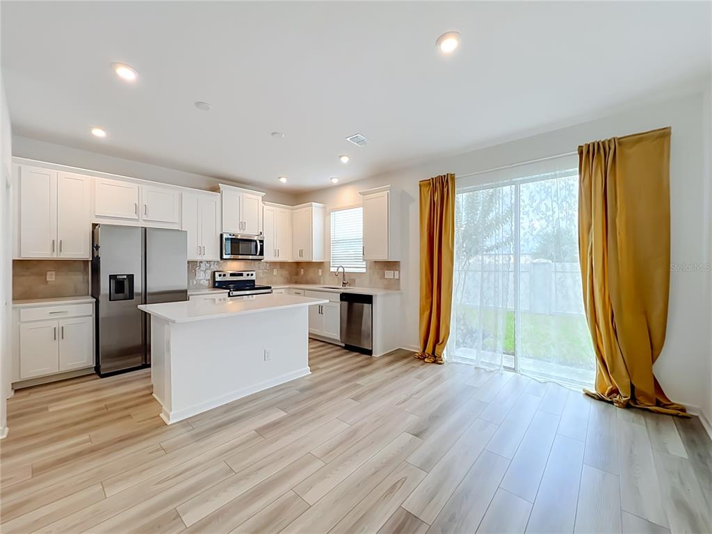 746 Spring Palms Loop Orlando, FL 32828 - Photo 11 of 46