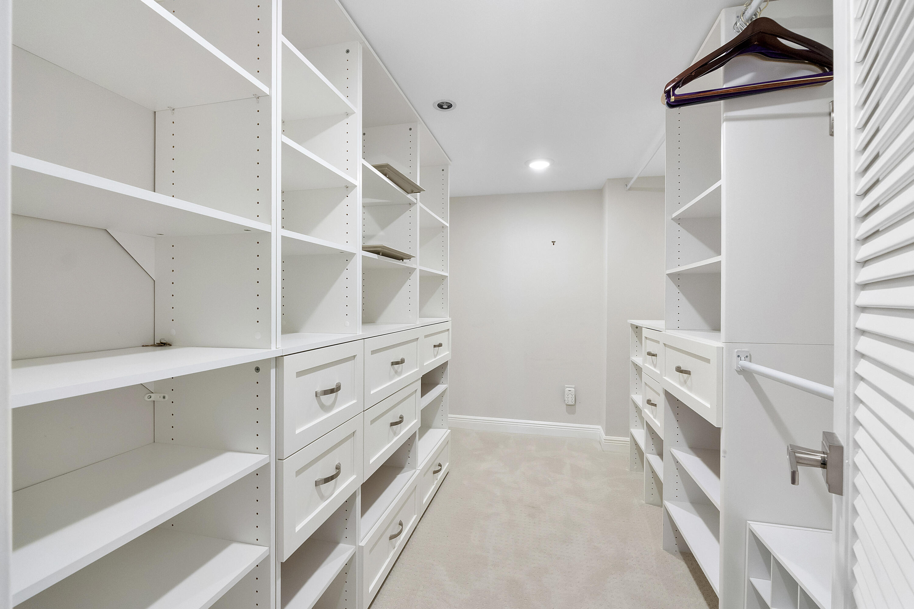 501 North Riverside Drive, Unit 203 Pompano Beach, FL 33062 - Photo 20 of 35 a view of an entryway with white walls