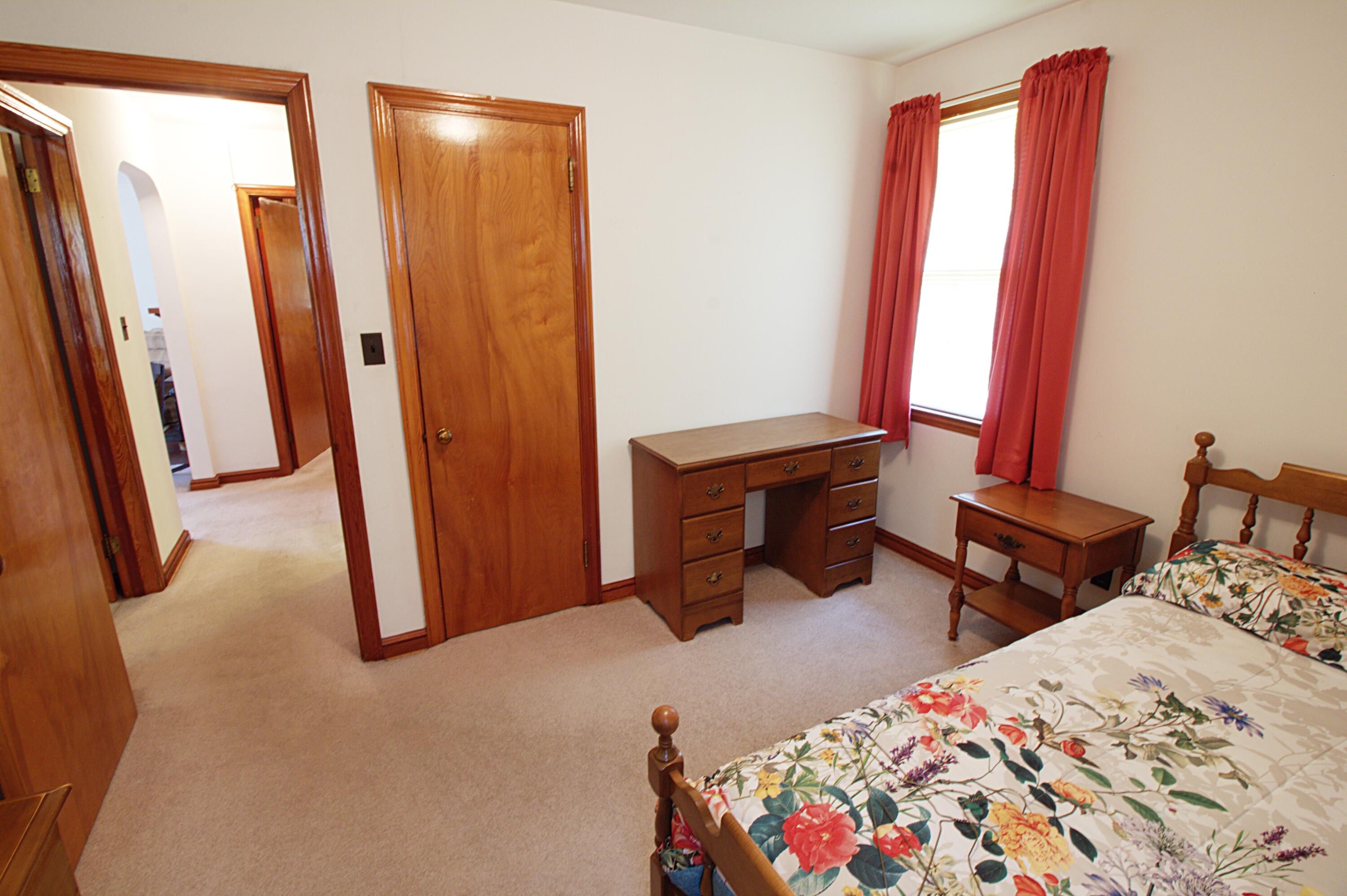 6554 Newland Road Roanoke, VA 24019 - Photo 14 of 26 Bedroom 2 V2