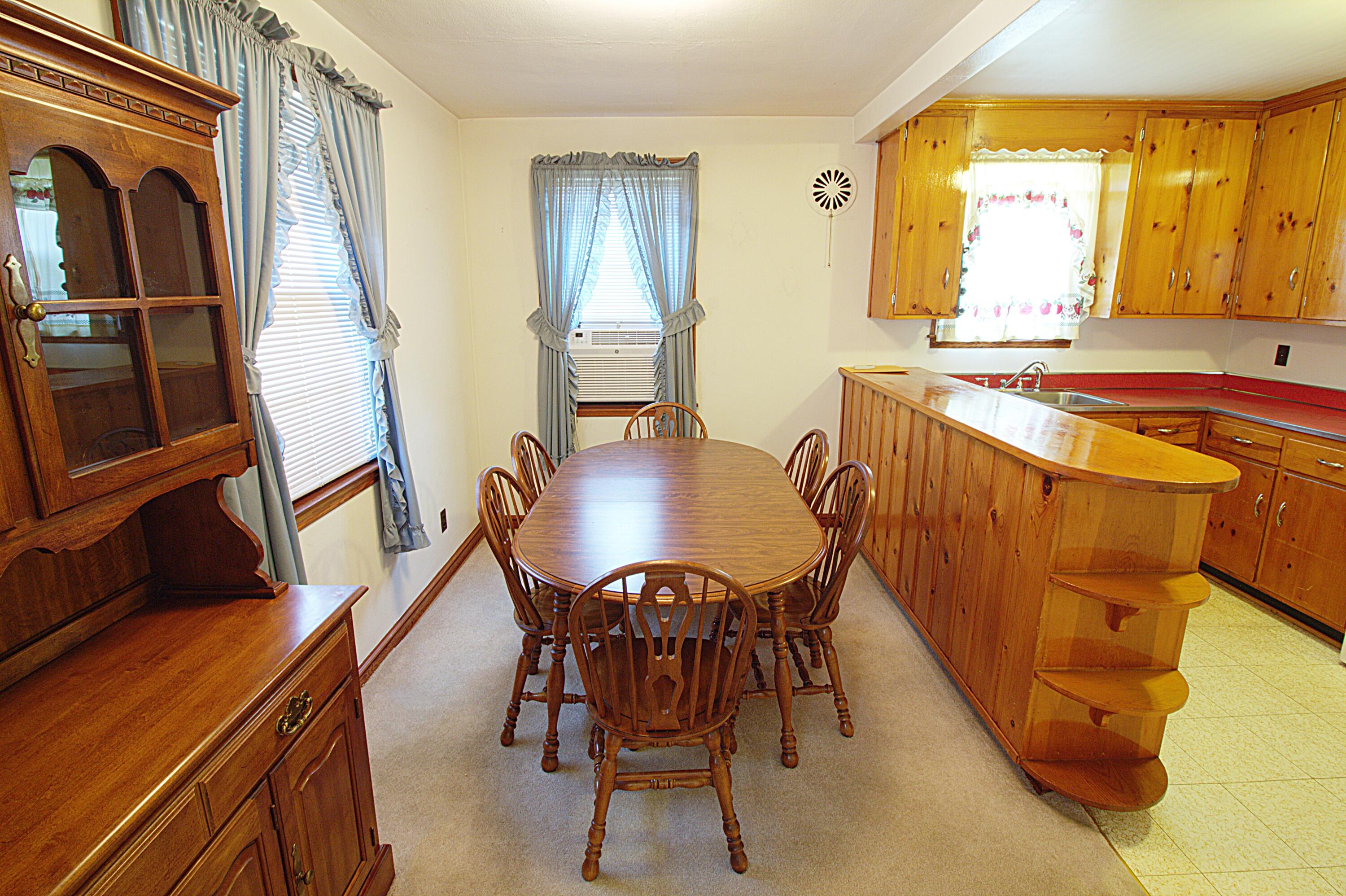 6554 Newland Road Roanoke, VA 24019 - Photo 5 of 26 Dining Area