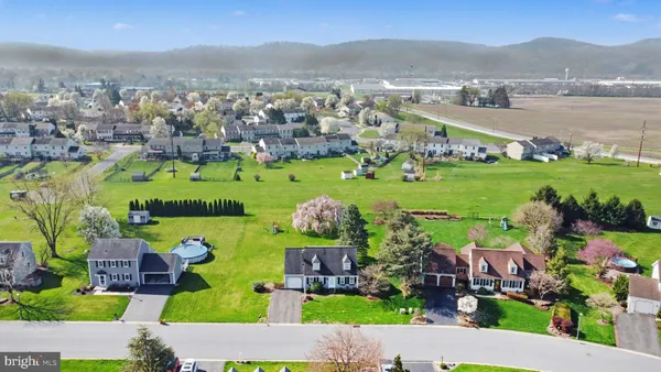 $350,000 | 30 Morning Circle, Marietta, PA 17547