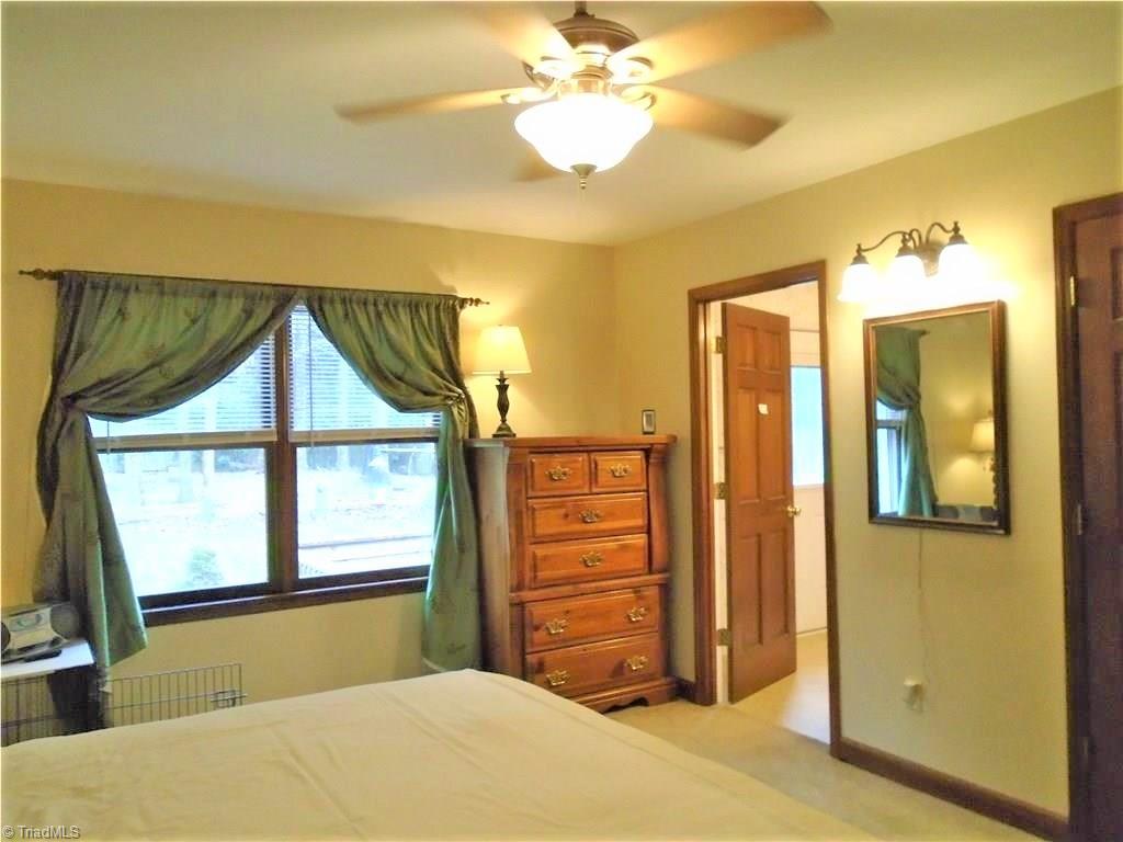 5204 Golden Acres Road Oak Ridge, NC 27310 - Photo 11 of 22
