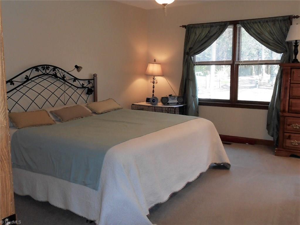 5204 Golden Acres Road Oak Ridge, NC 27310 - Photo 9 of 22