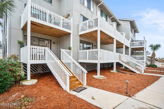 $345,900 | 1 Cedar Reef, Unit F101, Harbor Island, SC 29920