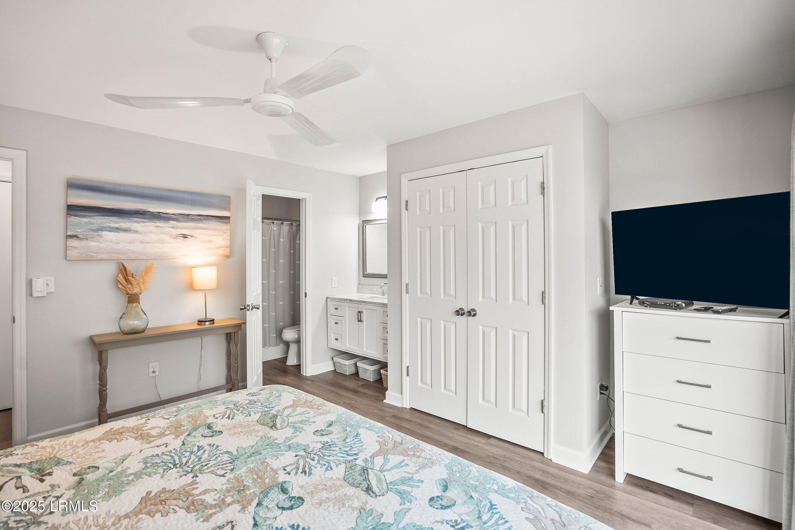 1 Cedar Reef, Unit F101 Harbor Island, SC 29920 - Photo 7 of 34 DSC09028-35.jpg-SMALL