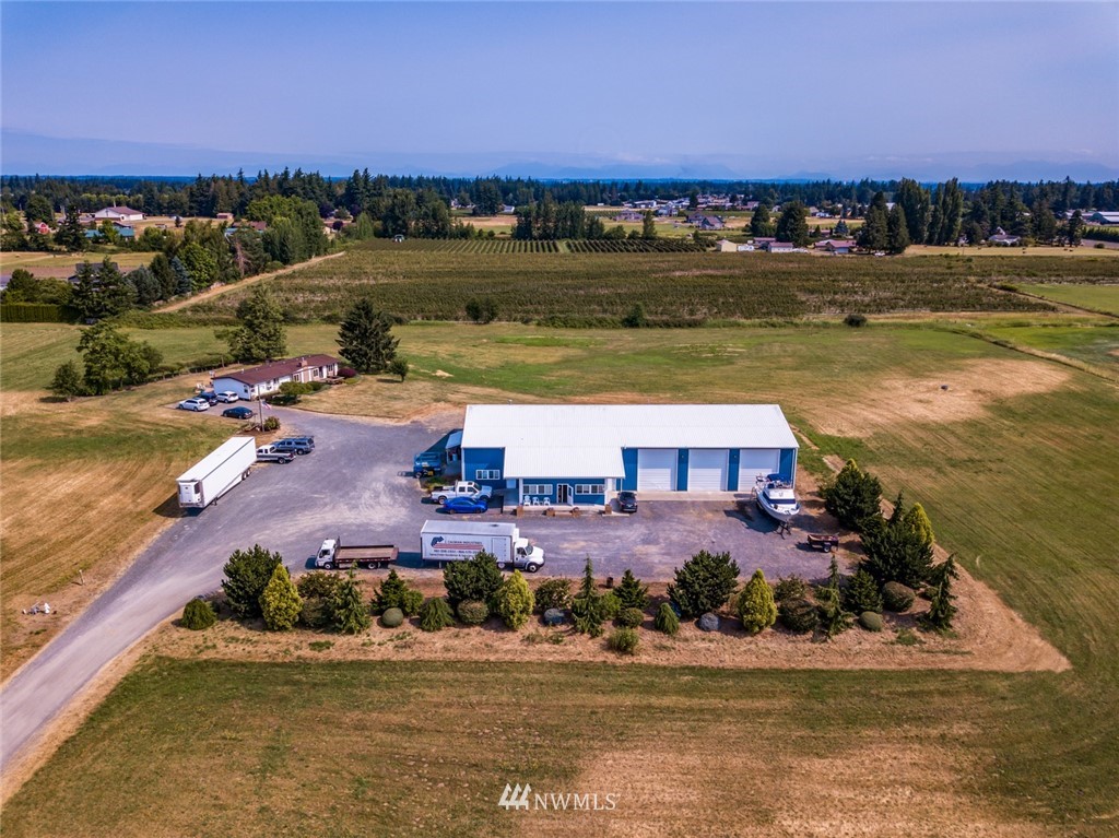 176 West King Tut Road Lynden, WA 98264 - Photo 1 of 40 Gallery Image 1