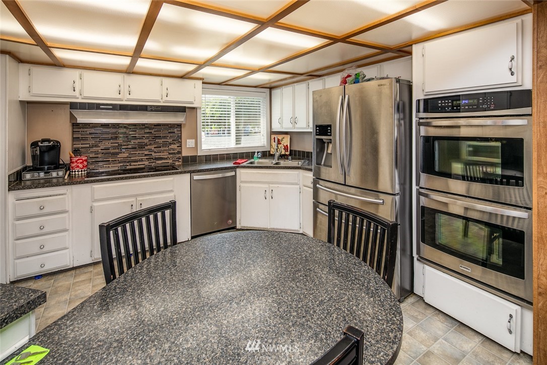 176 West King Tut Road Lynden, WA 98264 - Photo 8 of 40 Gallery Image 8