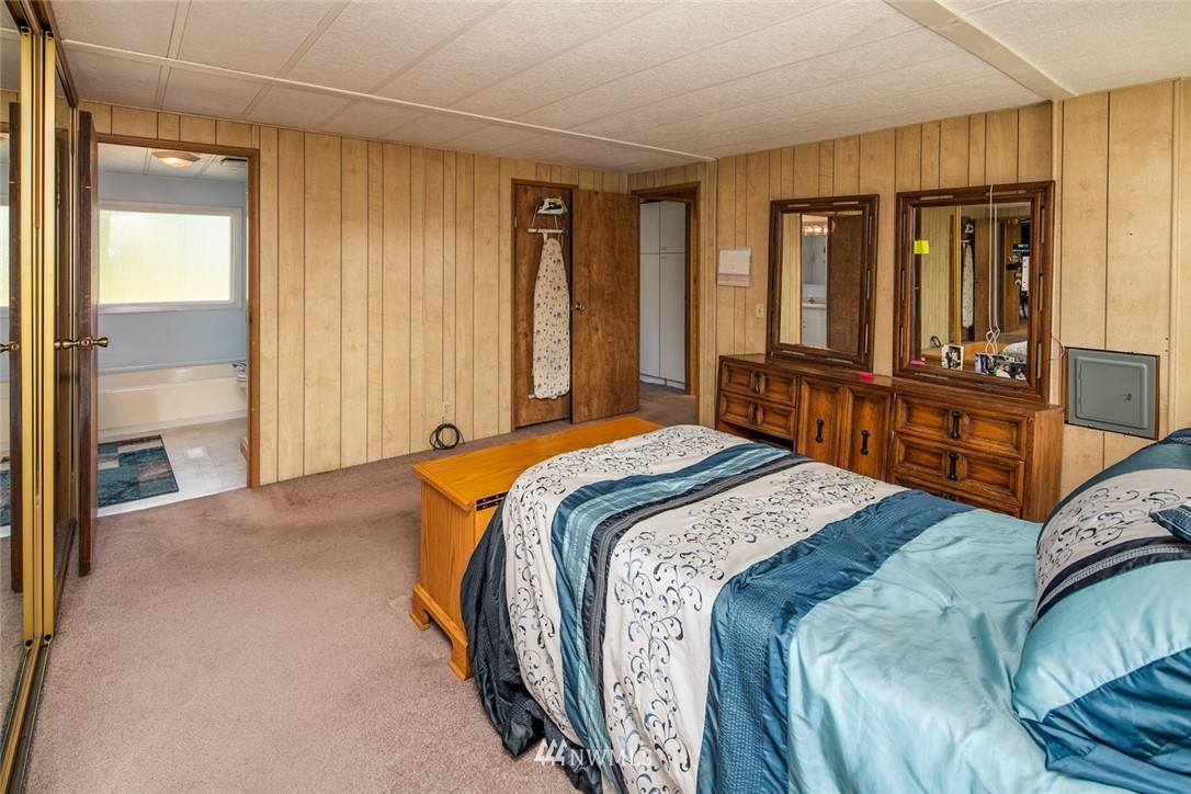 176 West King Tut Road Lynden, WA 98264 - Photo 9 of 40 Gallery Image 9