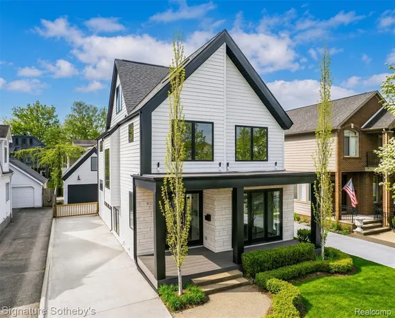 $1,445,000 | 832 Humphrey Avenue, Birmingham, MI 48009