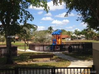 4753 Southwest 154th Court Miami, FL 33185 - Photo 23 of 27