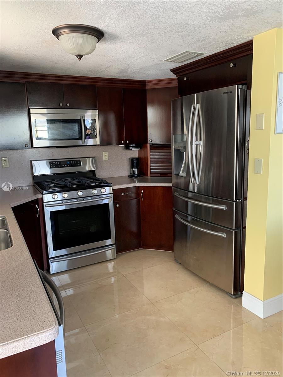 4753 Southwest 154th Court Miami, FL 33185 - Photo 4 of 27 Sliding doors leads you to patio.