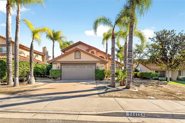 $694,900 | 24471 Saradella Court, Murrieta, CA 92562