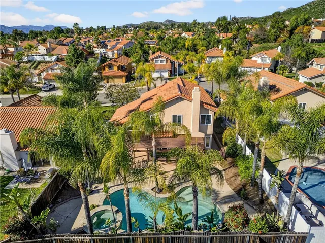 $694,900 | 24471 Saradella Court, Murrieta, CA 92562