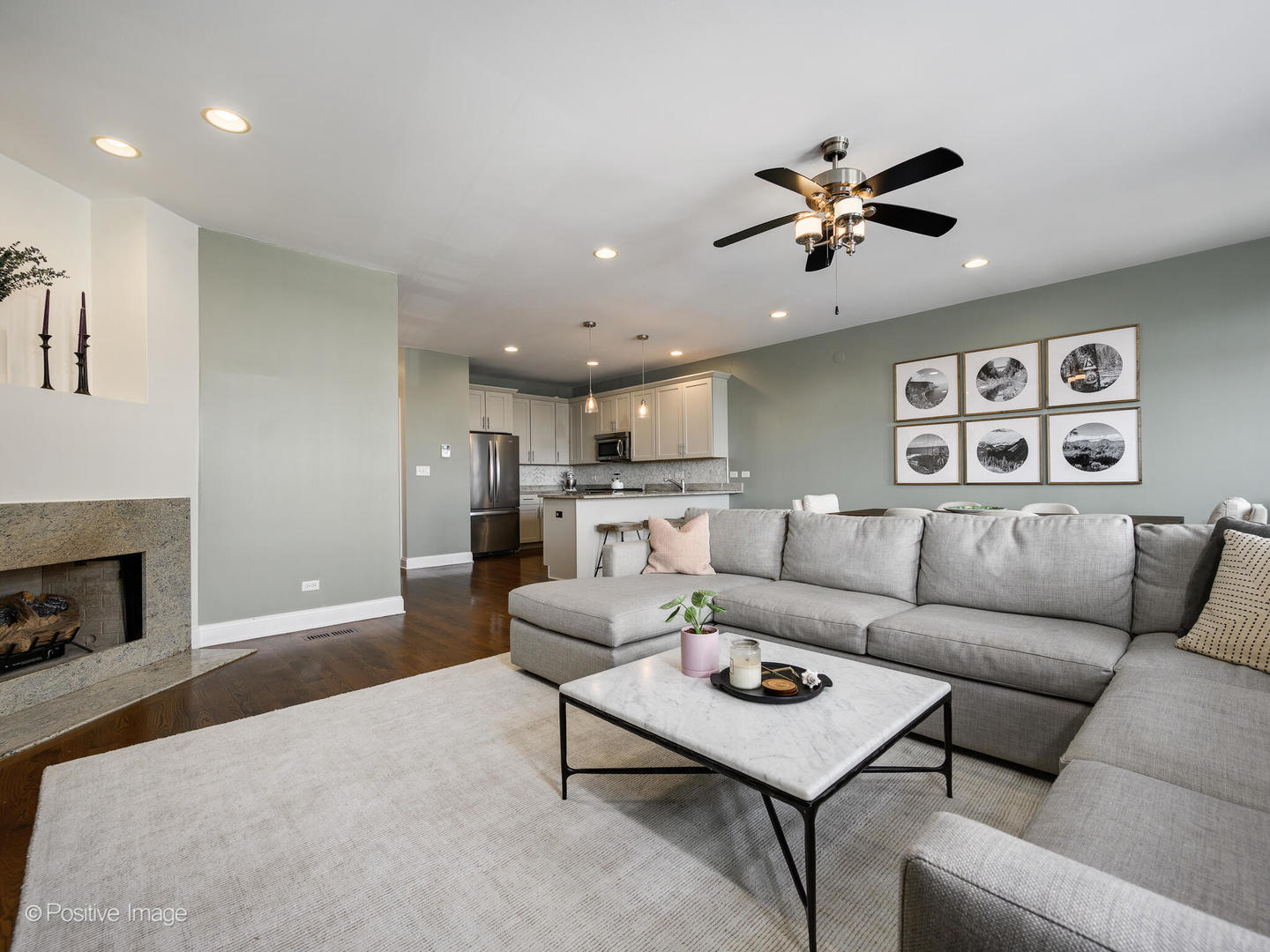 1519 West Irving Park Road, Unit 4 Chicago, IL 60613 - Photo 9 of 24 Gallery Image 9