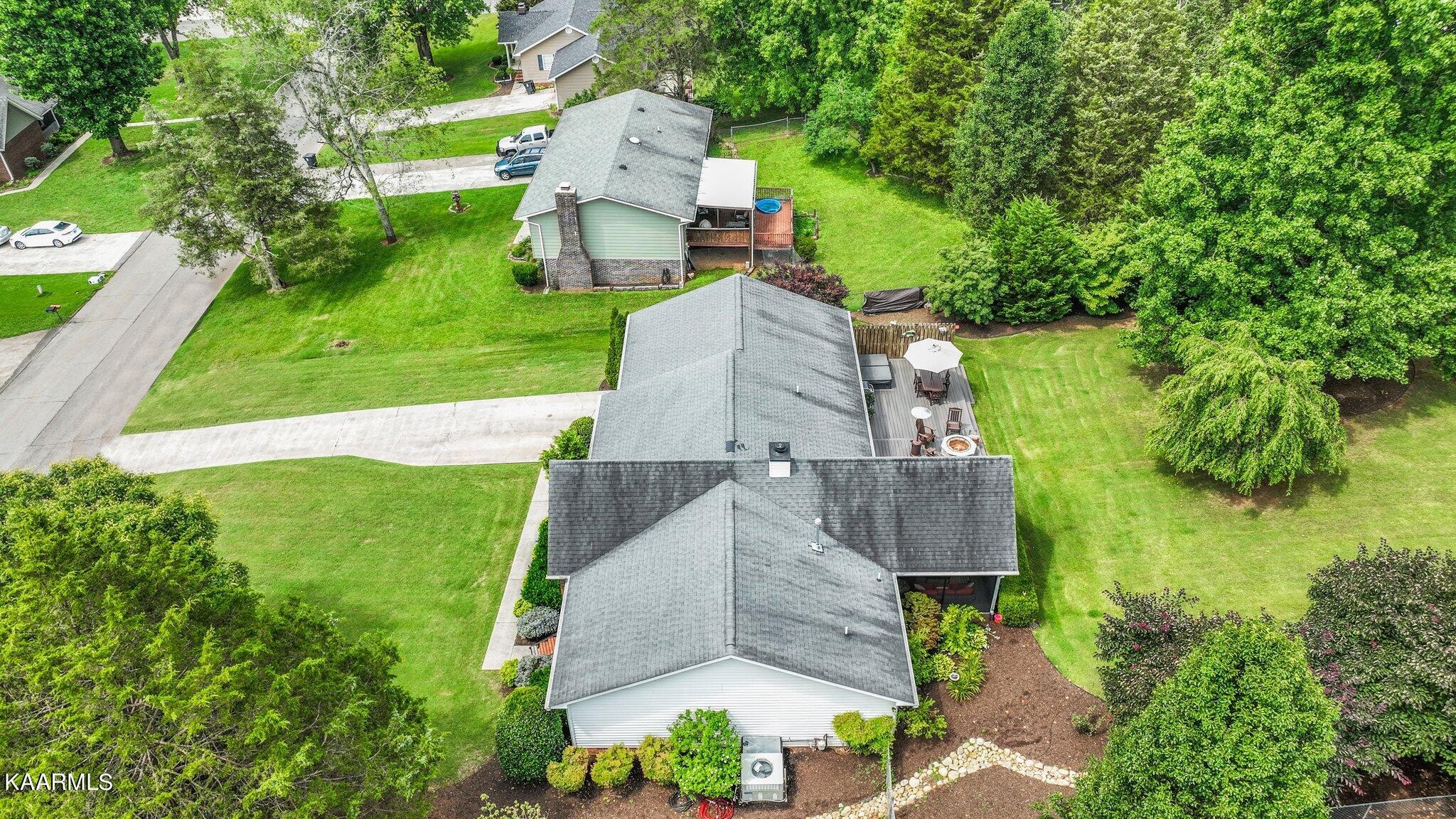 1309 Ridgeway Circle Athens, TN 37303 - Photo 46 of 48 an aerial view of a house