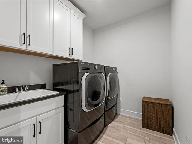 $1,899,000 | 38906 Rumely Way, Waterford, VA 20197