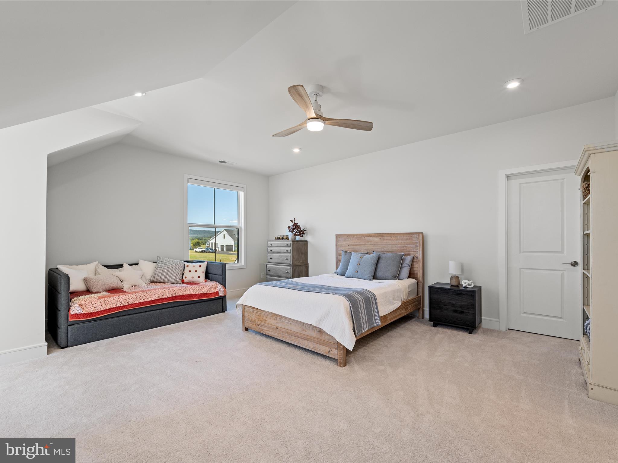 38906 Rumely Way Waterford, VA 20197 - Photo 63 of 99 Bedroom 5