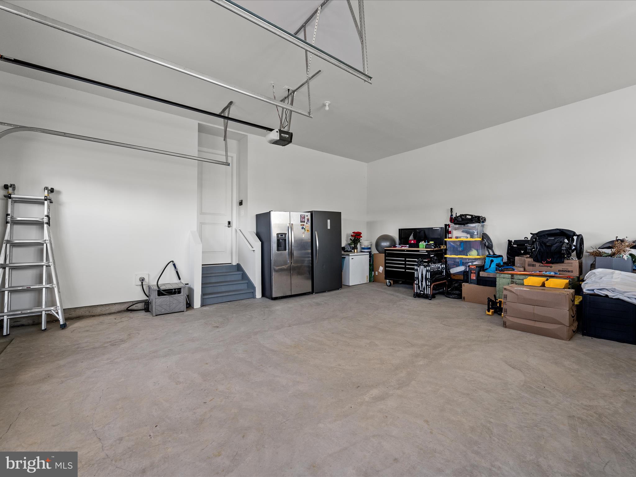 38906 Rumely Way Waterford, VA 20197 - Photo 78 of 99 3 car Attached Garage